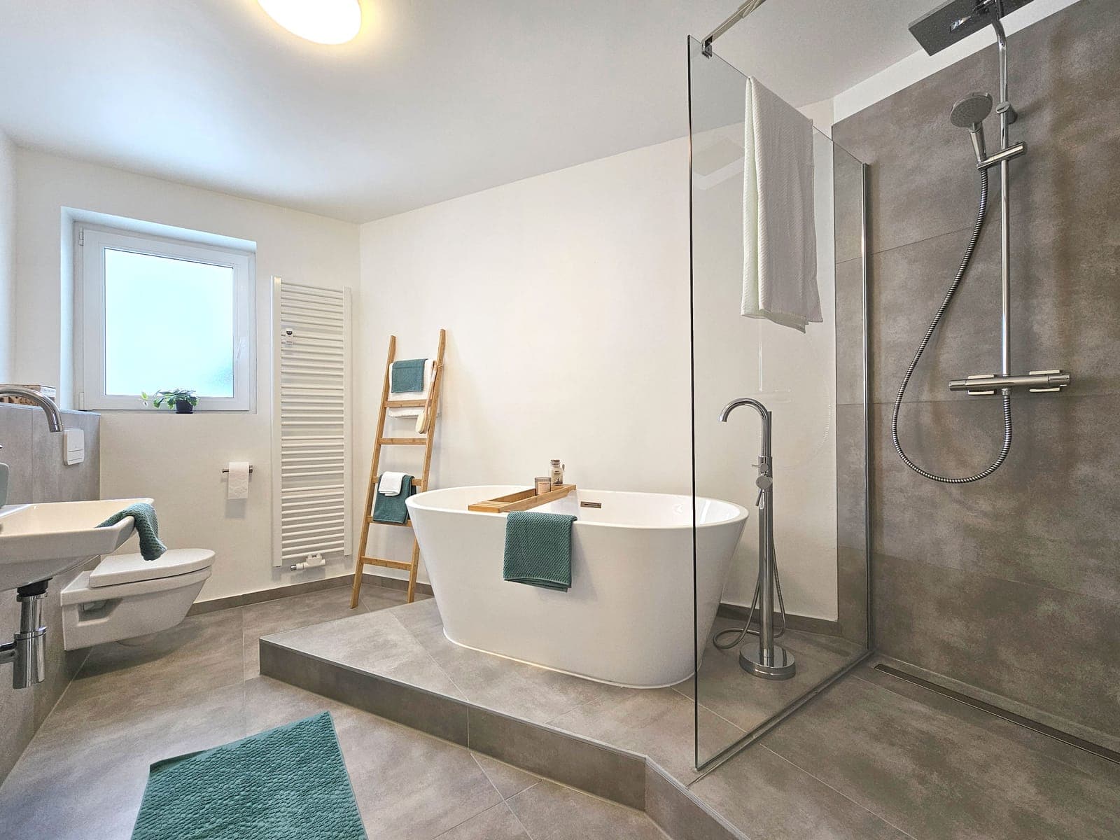 Badezimmer – Homestaging 3-Zimmer-Wohnung, Amberg