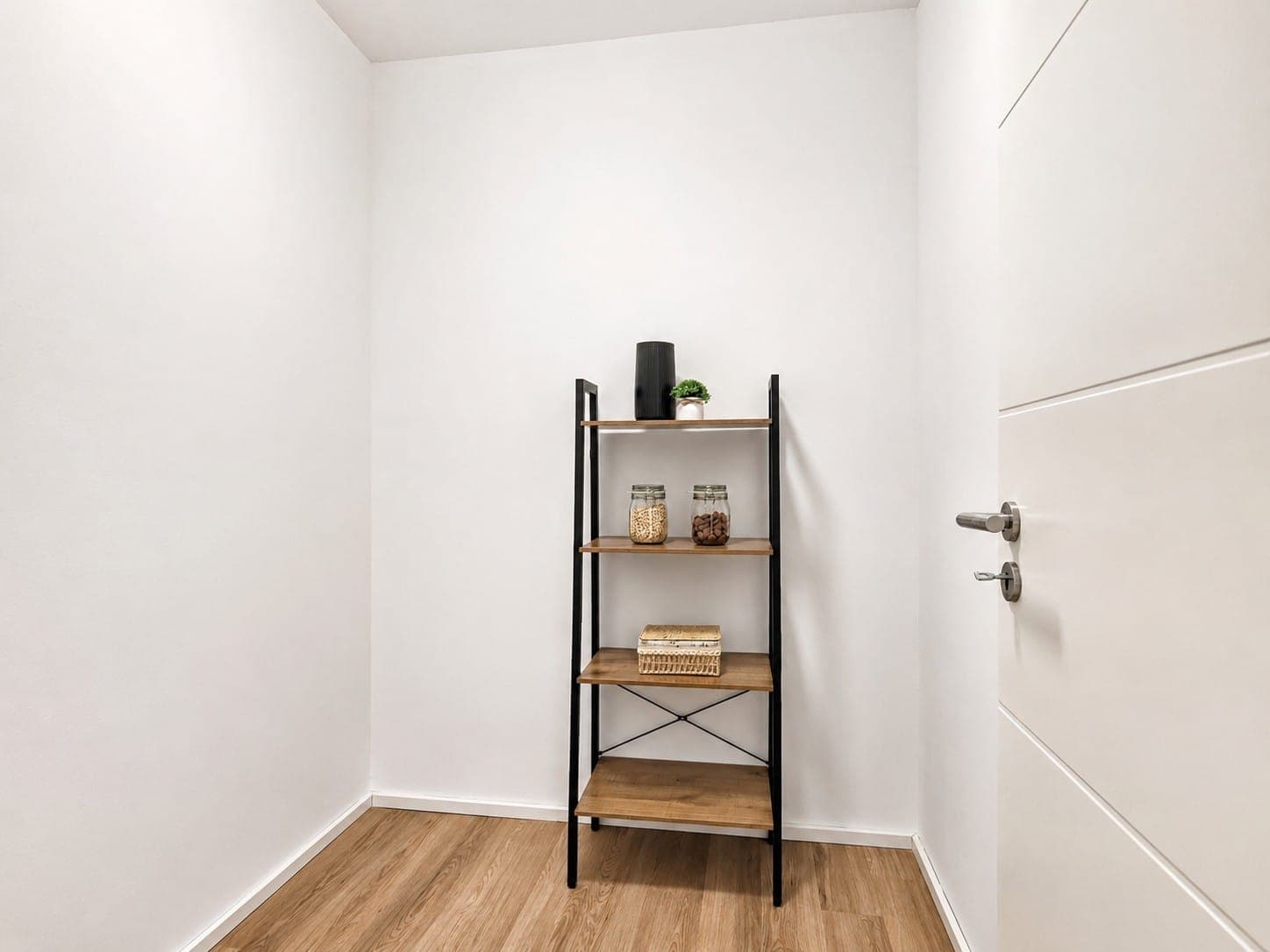 Abstellkammer – Homestaging 4-Zimmer-Wohnung, Schweinfurt