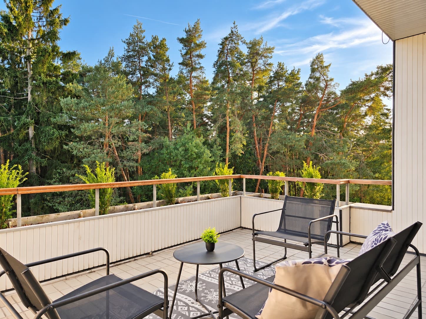Balkon & Terrasse – Homestaging 3-Zimmer-Wohnung, Sulzbach-Rosenberg